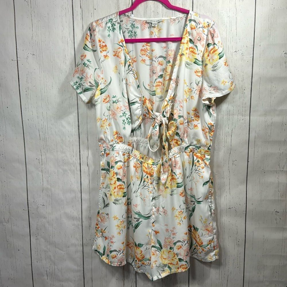 American Eagle Floral Romper Cottagecore Tie Front Cut Out Boho Summer XL